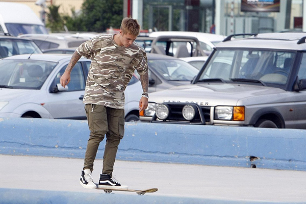 chaussures de skateboard vans sk8 Justin Bieber 